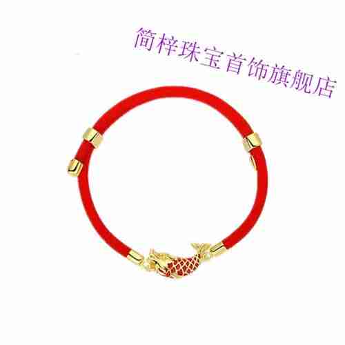在这个快速变化的时代，每个人的生活中都充满了不确定性和挑战，幸运的降临往往伴随着一些神秘的力量或技巧，让人在茫茫人海中脱颖而出，而在这场幸运技巧的大比拼中，谁能够独自占据鳌头呢？